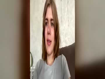 Glossy_Girl_1 Chaturbate stream image from June 20, 2026