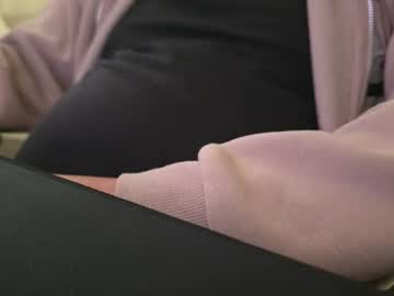 Melandubai Chaturbate stream image from June 20, 2026