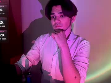 1roberttt Chaturbate stream image from June 20, 2026