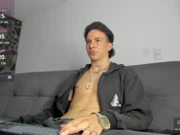 Maxxx_Bigcock Chaturbate stream image from June 20, 2026