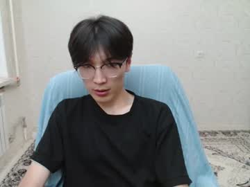Zengom Chaturbate stream image from June 21, 2026