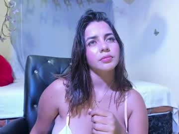Julianasalazar Chaturbate stream image from June 21, 2026