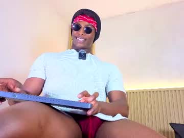 Maxmuscle10 Chaturbate stream image from June 21, 2026