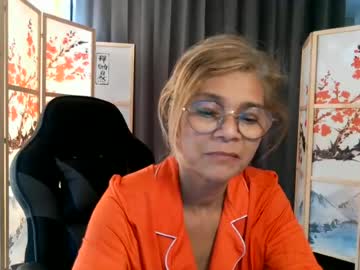 Francelune Chaturbate stream image from June 21, 2026