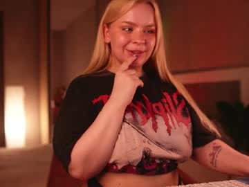 Lisalovesweet Chaturbate stream image from June 21, 2026
