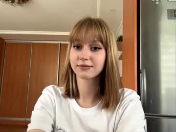 Starhetzler Chaturbate stream image from June 21, 2026