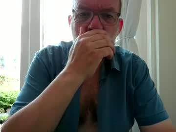 Beardman916444 Chaturbate stream image from June 21, 2026