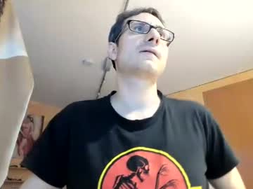 Reeds44 Chaturbate stream image from June 21, 2026