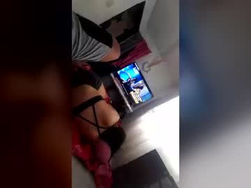 Suarez25422459 Chaturbate stream image from June 21, 2026