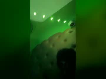 Curvblack Chaturbate stream image from June 22, 2026