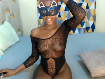 Remmyqueen Chaturbate stream image from June 22, 2026