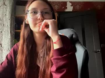 Jewelcolarossi Chaturbate stream image from June 22, 2026