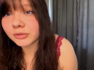 Evelynhudson Chaturbate stream image from June 22, 2026
