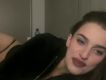 Lanaafterdark Chaturbate stream image from June 22, 2026