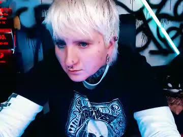 Ftmblueyes Chaturbate stream image from June 22, 2026