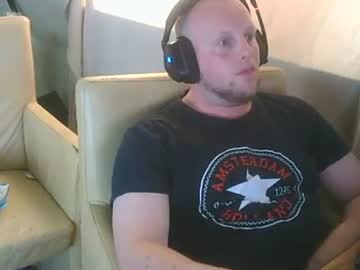 Richardd110011 Chaturbate stream image from June 22, 2026