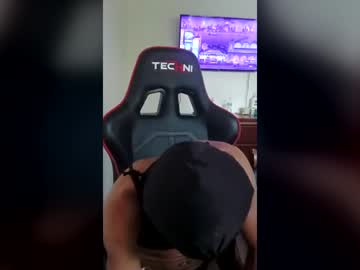 Scottmiria225 Chaturbate stream image from June 22, 2026