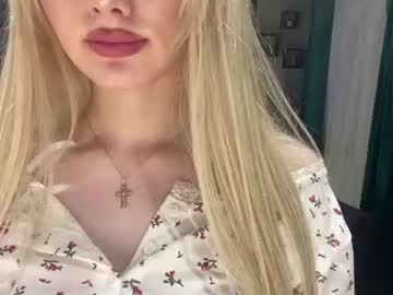 Elisemorisa Chaturbate stream image from June 22, 2026