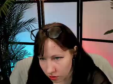 Alice_Calm Chaturbate stream image from June 22, 2026