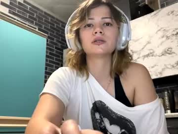 Kaitlindumay Chaturbate stream image from June 22, 2026
