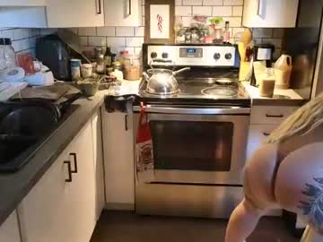 Theauroramae Chaturbate stream image from June 22, 2026