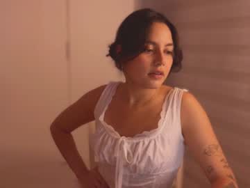 Iamjulietaaa Chaturbate stream image from June 22, 2026
