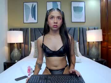 Ivy_Gray Chaturbate stream image from June 22, 2026