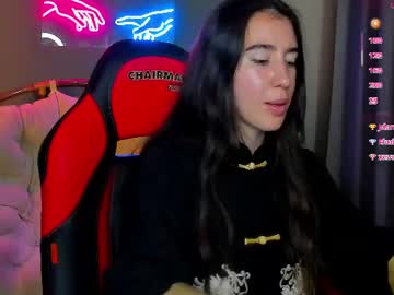 Belle_Via Chaturbate stream image from June 23, 2026