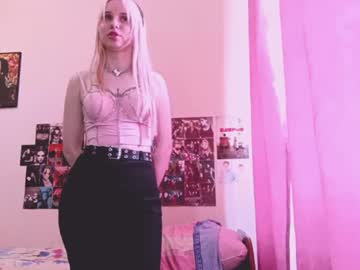 Josefinaprewett Chaturbate stream image from June 23, 2026