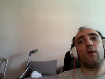 Bentish Chaturbate stream image from June 23, 2026