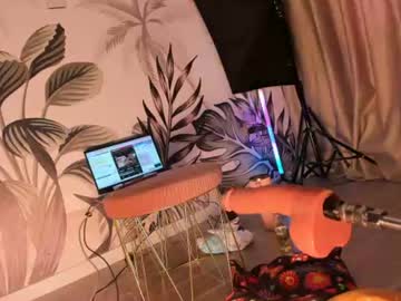 Sugarmirie Chaturbate stream image from June 23, 2026