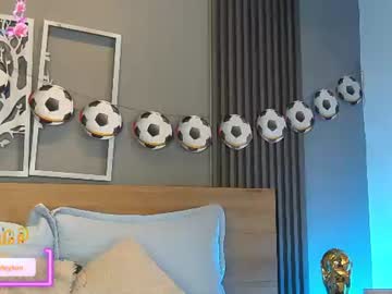 Eliseplayboobs Chaturbate stream image from June 23, 2026