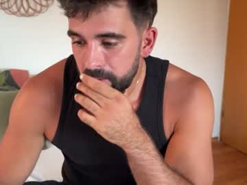 Little_Biggs Chaturbate stream image from June 23, 2026