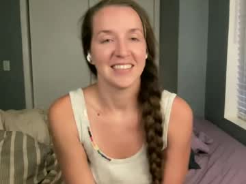 Lothlori Chaturbate stream image from June 24, 2026