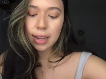 Starlitdreams777 Chaturbate stream image from June 24, 2026