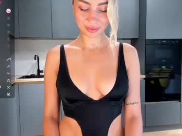 Sarashineee Chaturbate stream image from June 24, 2026