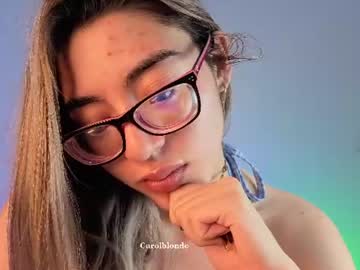 Carolblonde Chaturbate stream image from June 24, 2026