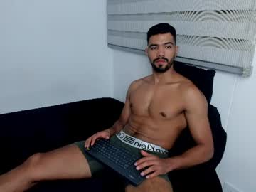 Simple_Guyy Chaturbate stream image from June 24, 2026