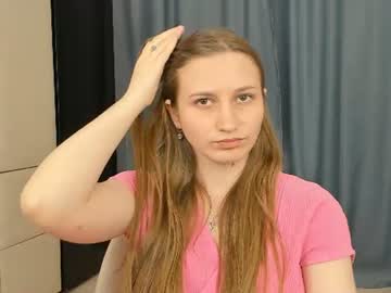 Maryannamumbower Chaturbate stream image from June 24, 2026