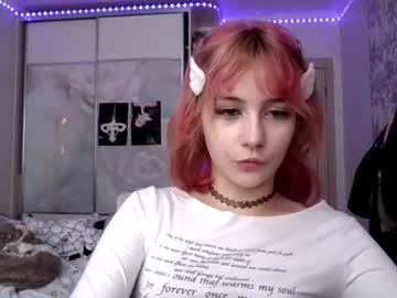 Dinadollins Chaturbate stream image from June 24, 2026