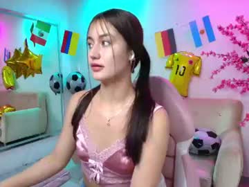Zoe_Swan Chaturbate stream image from June 24, 2026