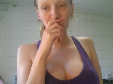 Mistressmilly32 Chaturbate stream image from June 24, 2026