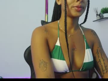 Julilive Chaturbate stream image from June 24, 2026