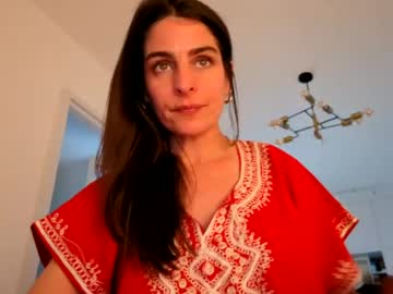 Chillwithcamii Chaturbate stream image from June 24, 2026