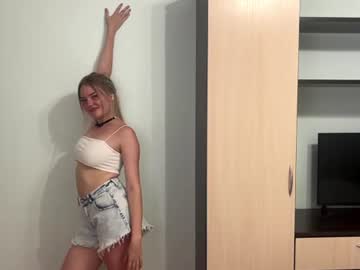 Deonnahobb Chaturbate stream image from June 24, 2026
