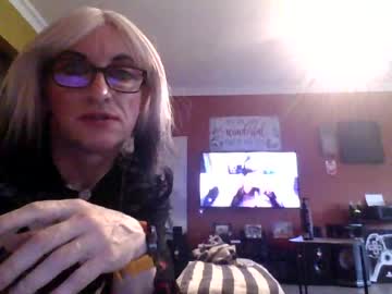 Sadiacrossdresser Chaturbate stream image from June 24, 2026