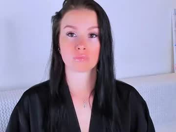 Meganstones Chaturbate stream image from June 24, 2026