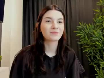 Roseblanche2k Chaturbate stream image from June 24, 2026