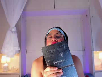 Bellabroocks Chaturbate stream image from June 24, 2026
