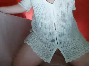 Sugarbellla Chaturbate stream image from June 25, 2026